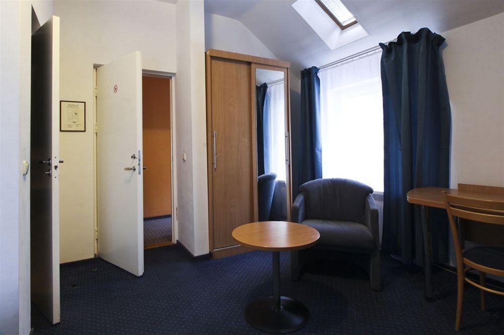 Telecom Guest Hotel VNO Exterior foto